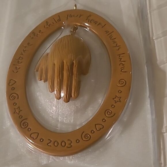 2003 Hallmark Keepsake Ornament - Picture 8 of 8